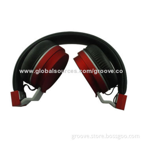 Private Label Fashionable Headphones with Perfect Sound Quality, 1.5m Cable, 3.5mm Plug